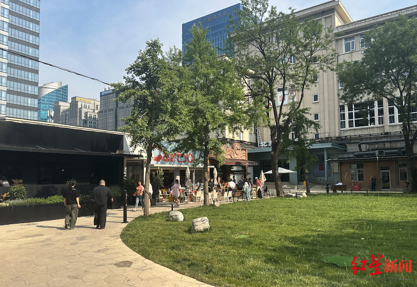 【#北京友谊商店与二房东发生承租纠纷#】#北京友谊商店与二房东初步达成一致#中国