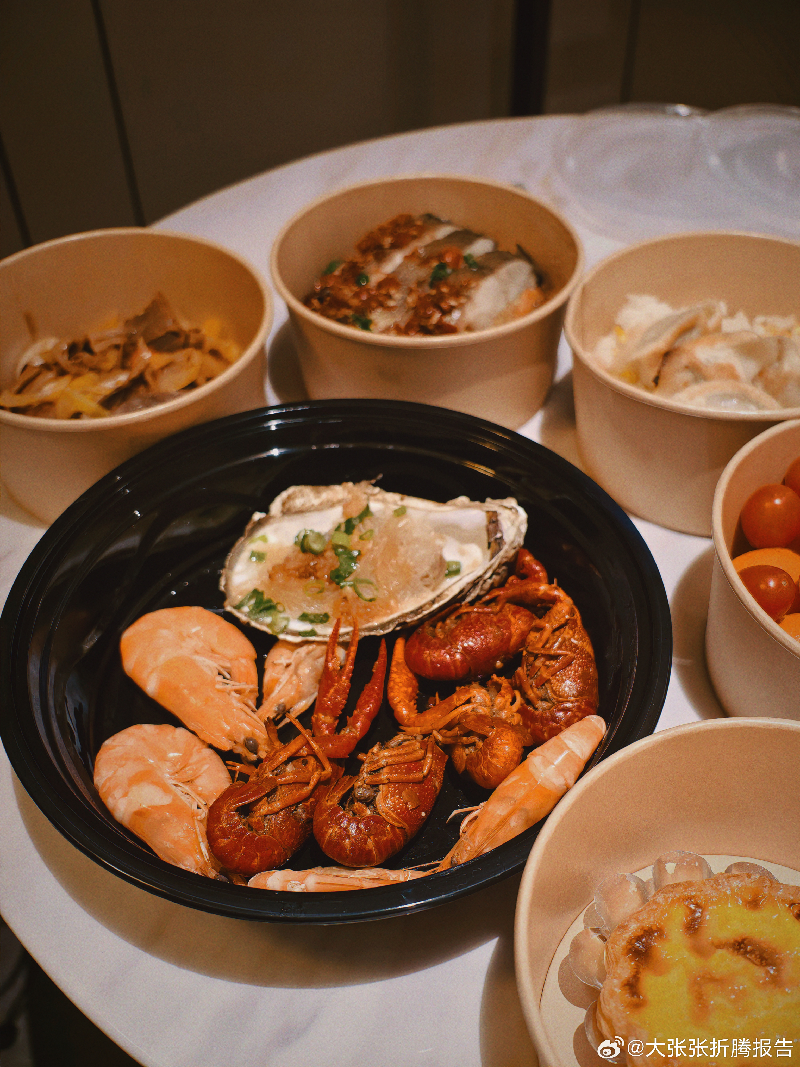 到达了从北京→阿那亚，一路用了岚图梦想家的辅助驾驶，4个小时跟没开车一样。还不累