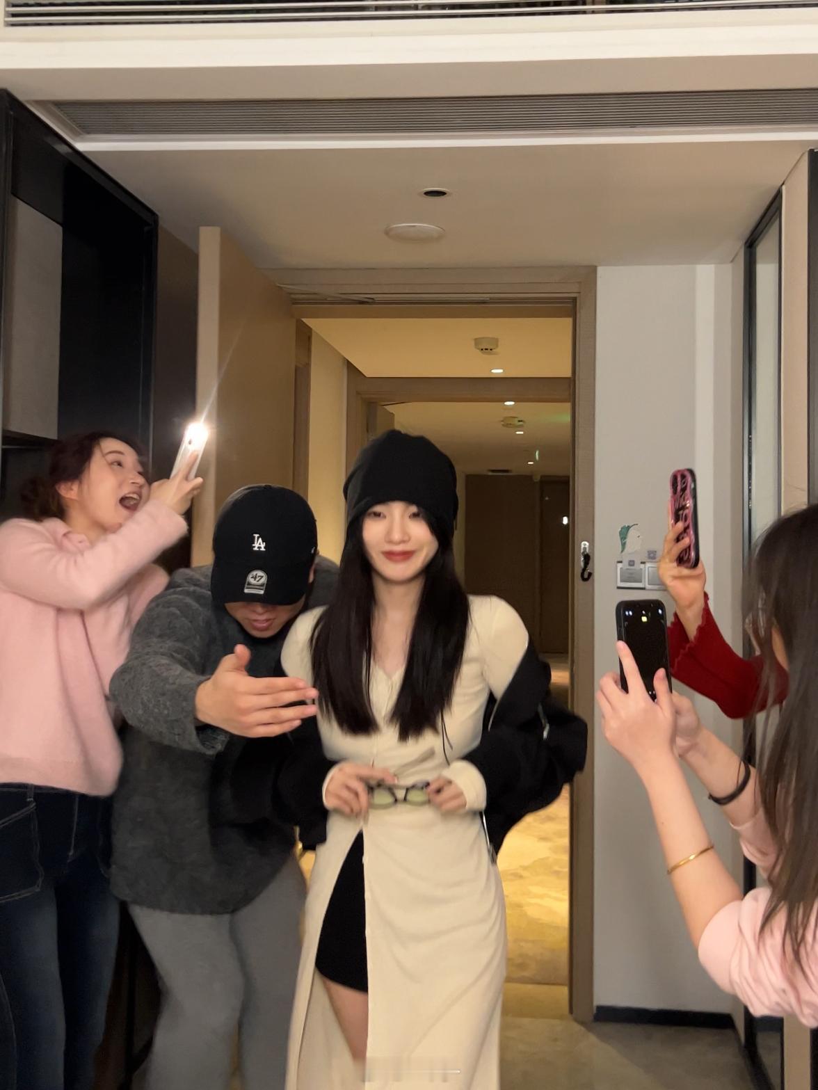 《女明星和她的保镖》 ​​​