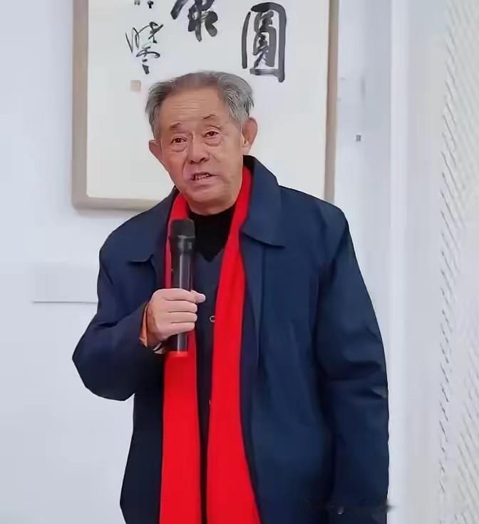 两千五卖掉的国宝，如今估价八千八百万。签字的人，判了三年。

不是哪个江洋大盗半