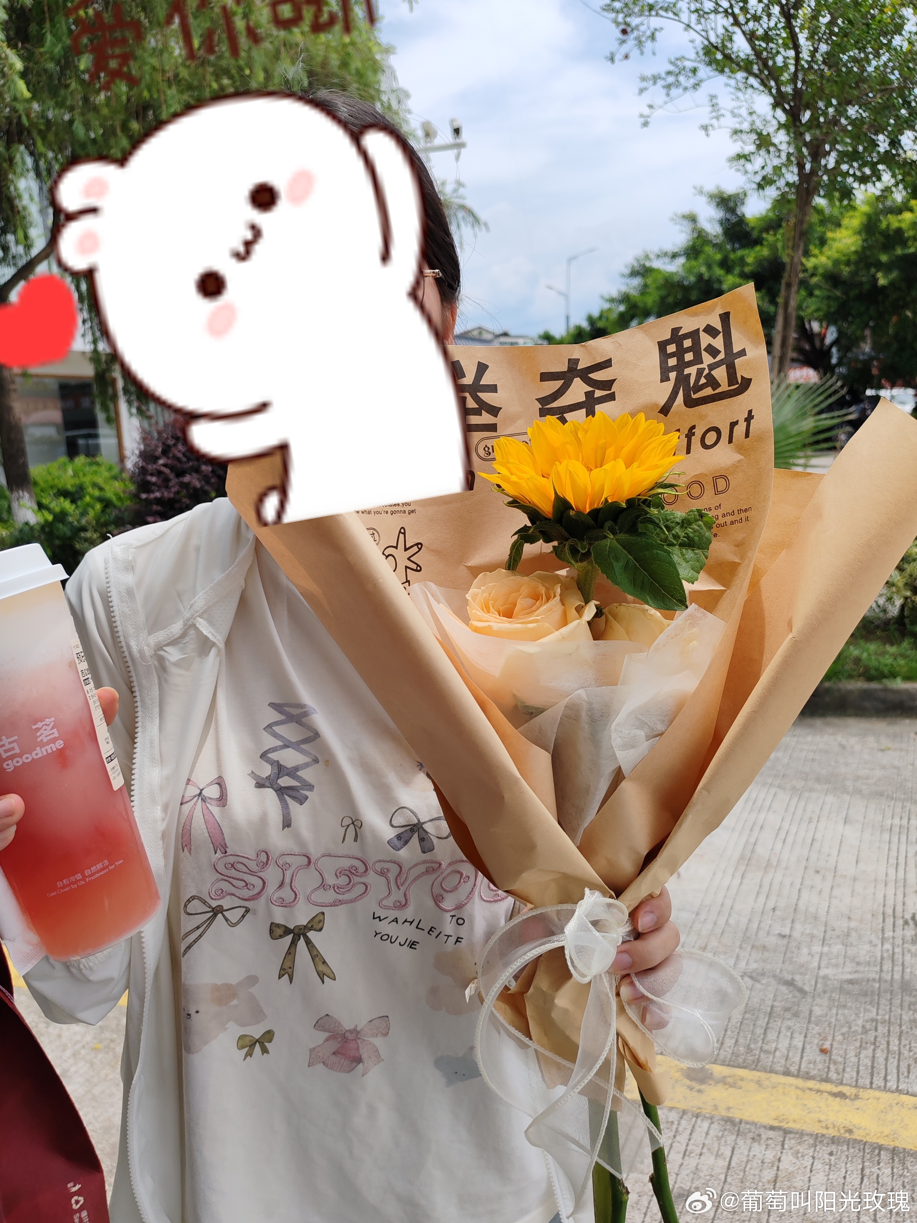 小孩姐初中毕业了，突然觉得我已经不再年轻了！ 