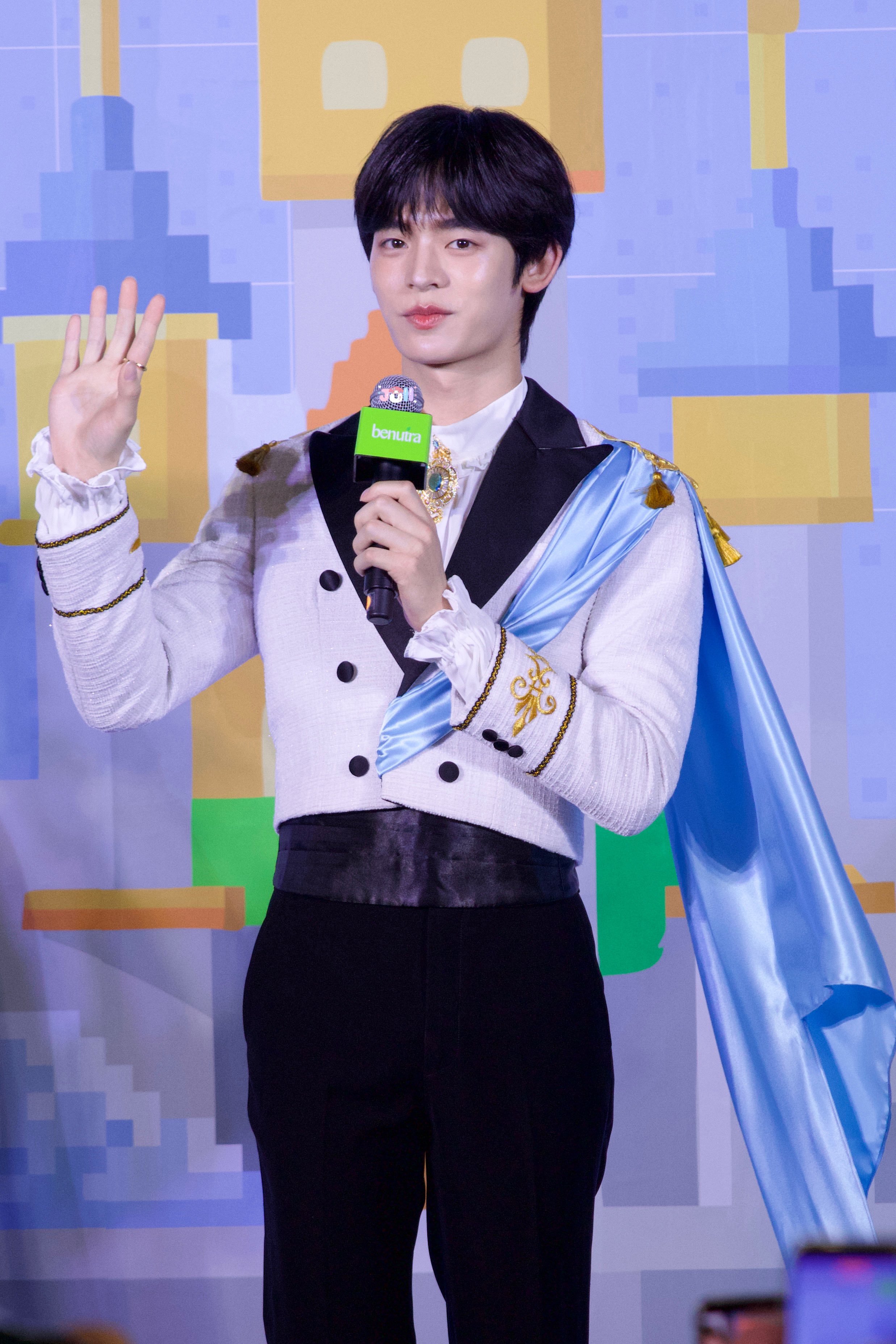 teeteepor[超话]teeteepor 神图por🐻‍❄️2026.08
