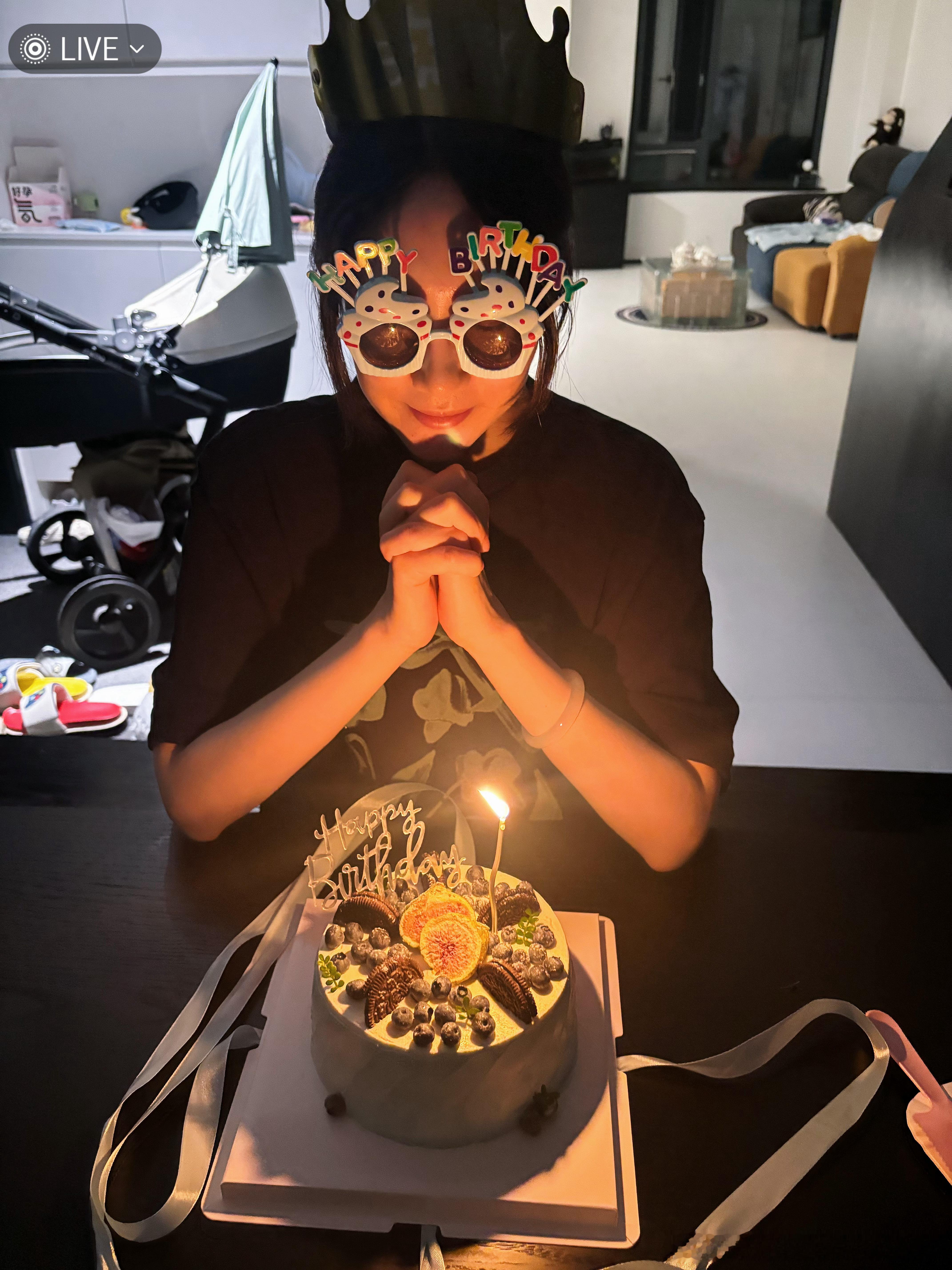 表白我家神仙月嫂阿姨给我买的生日蛋糕🎂🎂许了个愿，拿一个法考通过的大结果 