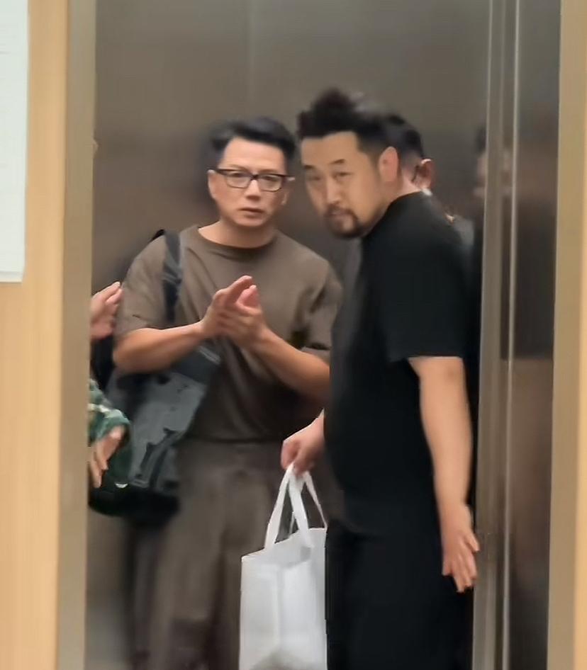 不好意思段奕宏，把你看成金星了。真的好奇怪啊，为什么总会把一个明星看成另一个明星