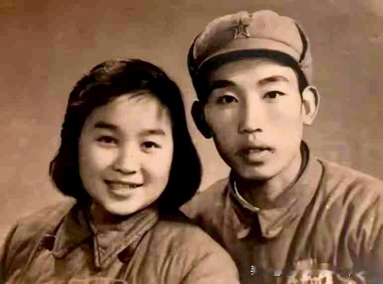 抗美援朝期间，志愿军官兵不允许与朝鲜女性恋爱、通婚是一项铁的纪律。
但现实中，却
