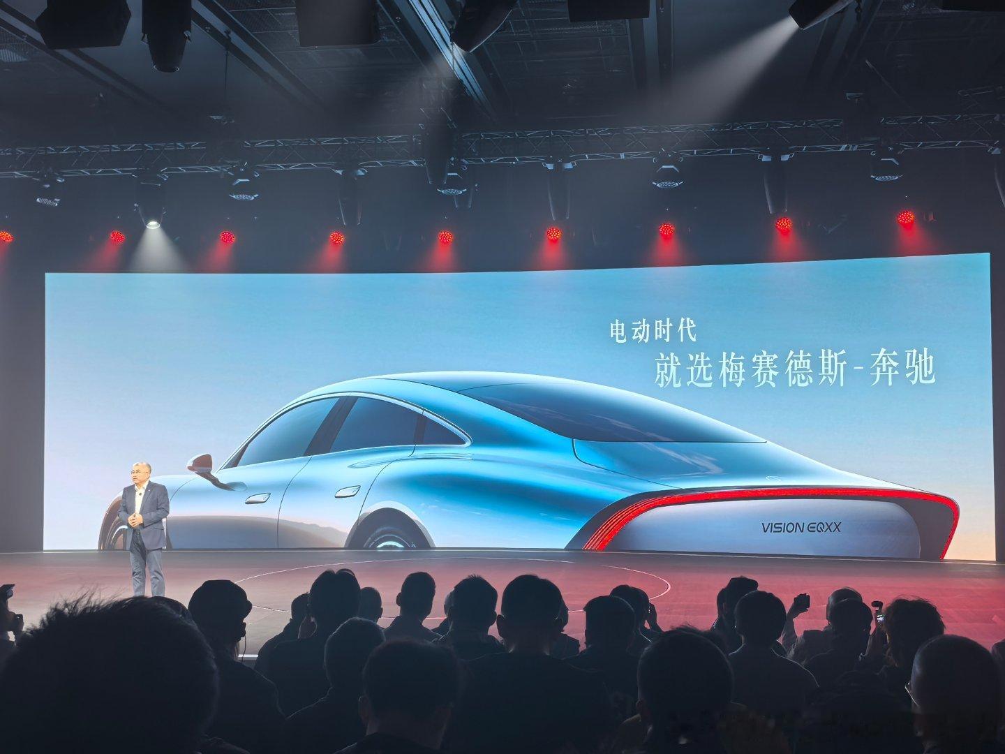 真正的实力，无需喧嚣，靠技术底蕴与持续创新说话。今天，中国首秀的AMG GT X