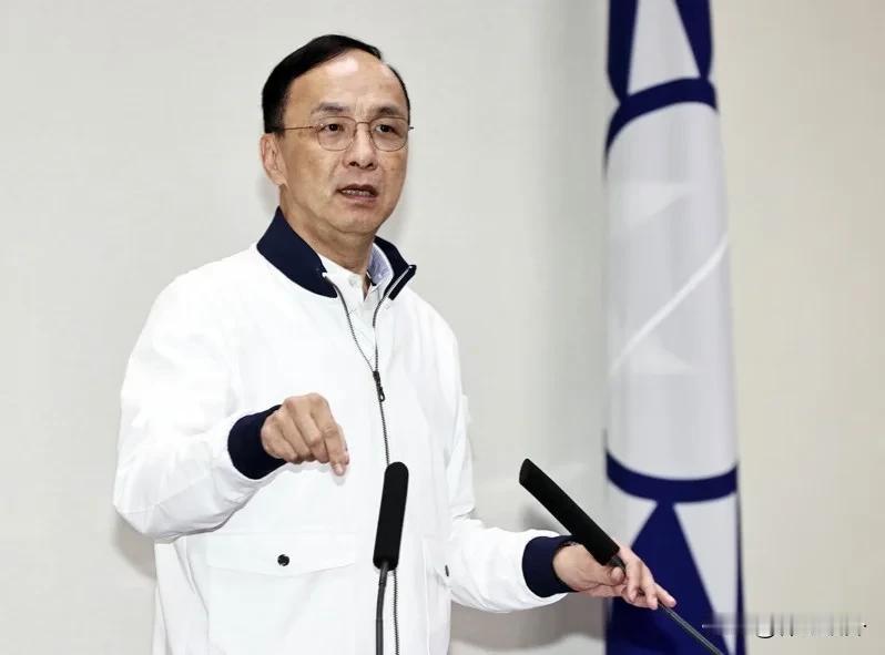 朱立伦这次讲的好像有点道理
国民党主席朱立伦昨天在国民党中常会上说
现在赖清德做
