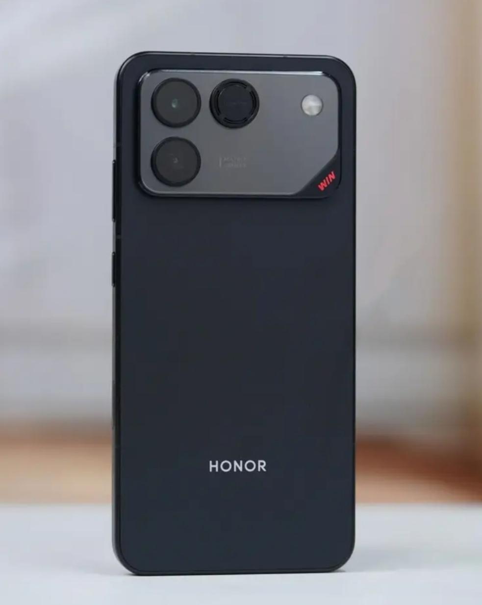 电池容量最大三台品牌手机
 
1 、荣耀 Power2｜10080mAh 青海湖