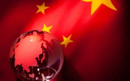 这下美国人慌了，德国人慌了，日本也慌了，整个欧洲人都急眼了！中国终于开怀大笑了，