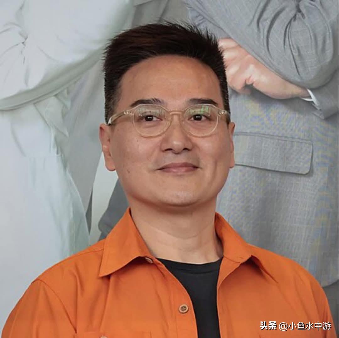 TVB万年绿叶：张汉斌，正式离巢
单看名字，应该没什么人知道是谁，但一看他的样子