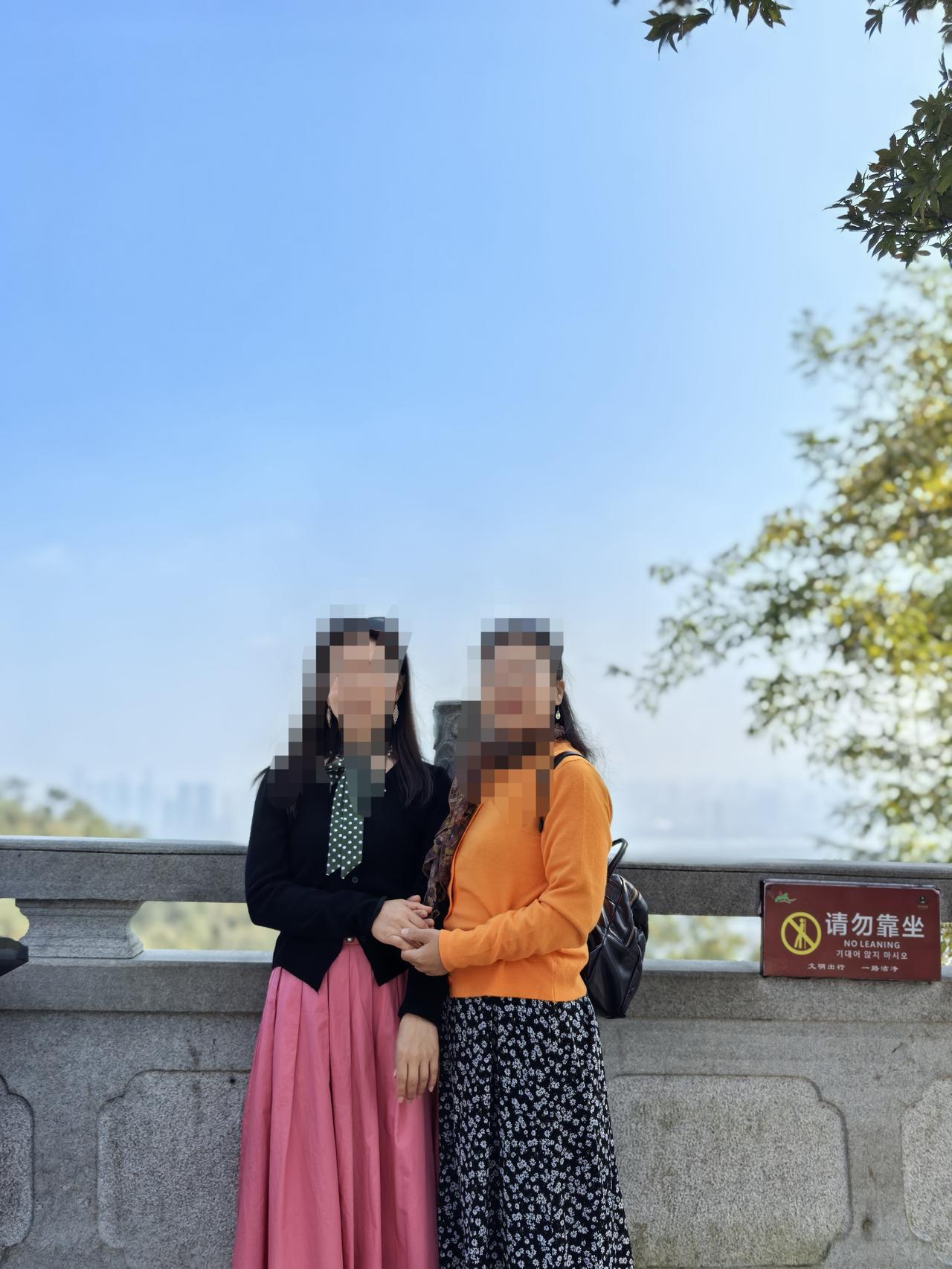 喜欢一个人不就是要看“眼缘”吗?
喜欢一个人，正是因为“眼缘”。我这里的喜欢，不