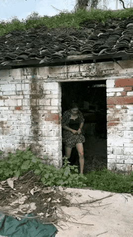 这女的嘴张嘴就错了，管人叫大妈，谁乐意搭理呀[捂脸]