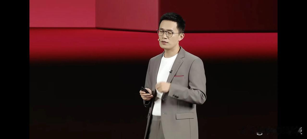 2025开年发布第一机红米Turbo4来了！
新一代小旋风 REDMI Turb