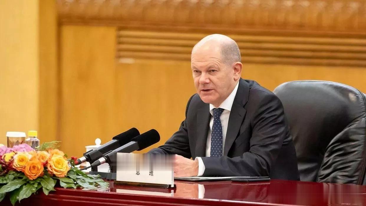 德国总理承认西方国家对俄罗斯存在“双重标准”

来源:俄罗斯卫星通讯社

德国总