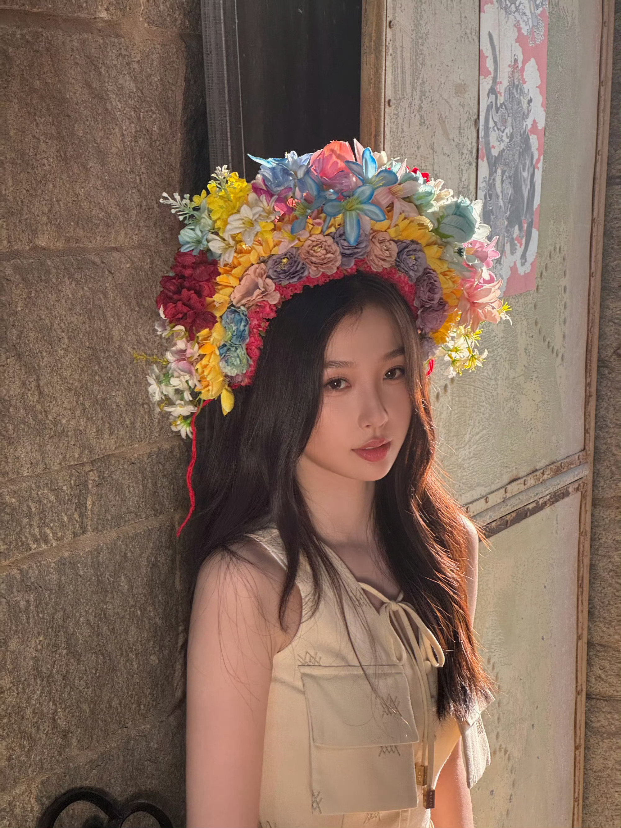 虞书欣被责怪一秒滑跪 好明媚的簪花姑娘，林老师你好呀虞书欣