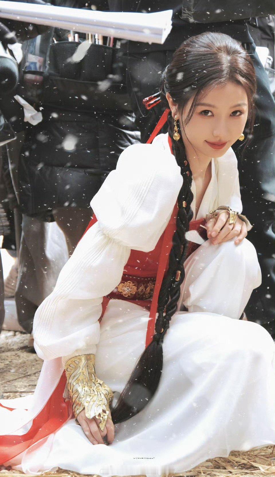 曝虞书欣神仙肉配角尝试用ai曝神仙肉ai配角阵容 哇哇哇哇，没想到虞书欣的新剧《