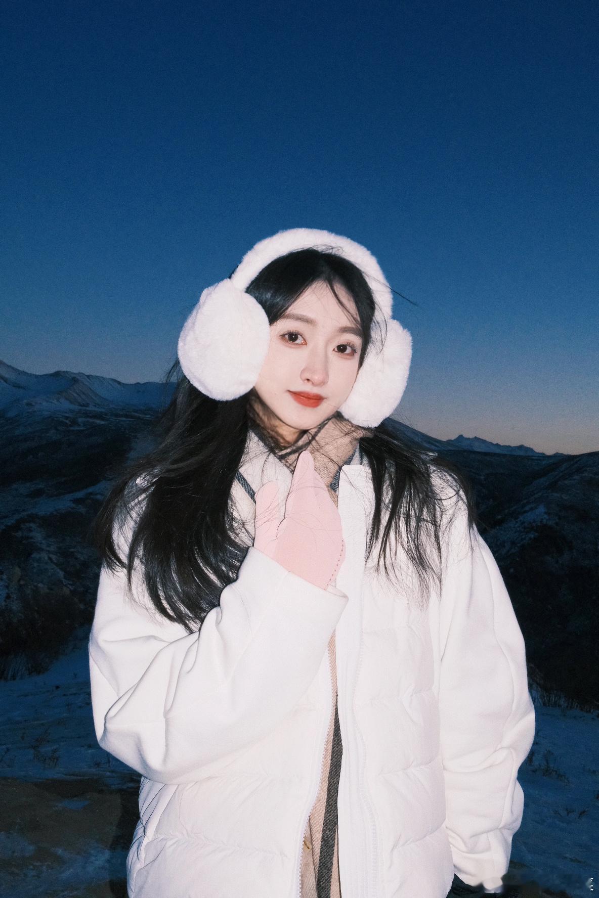 又见雪山🏔️  