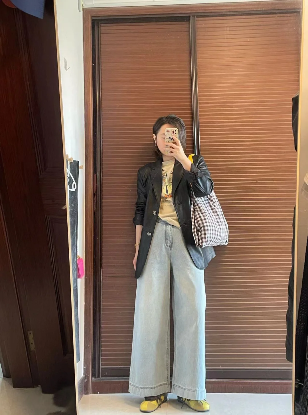 皮衣西装＋牛仔裤🎈随性休闲～