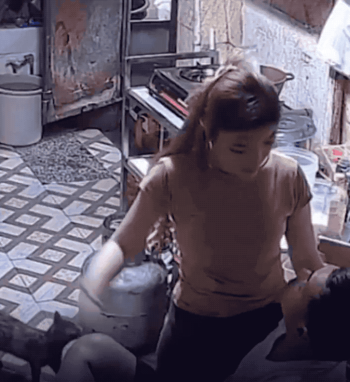 菲律宾警察被女友扇耳光：最后还击将其打晕，居然不算自卫而是家暴！一段监控视频在社
