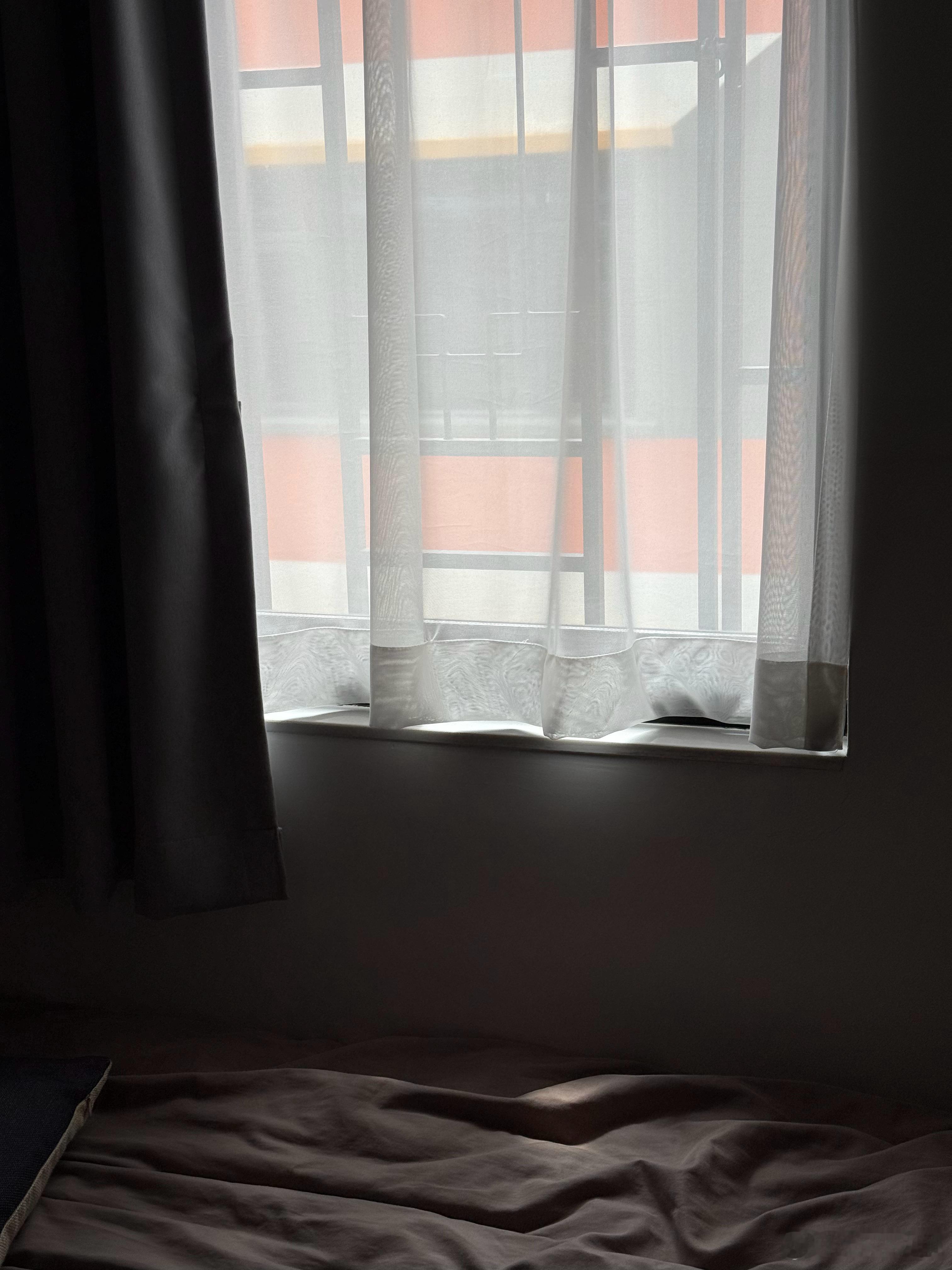 广东新一轮暴雨准备就绪说好的暴雨呢？咋还出太阳了