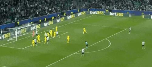 03月18日讯 25/26赛季欧冠1/8决赛次回合，葡萄牙体育3-0战胜博德闪耀