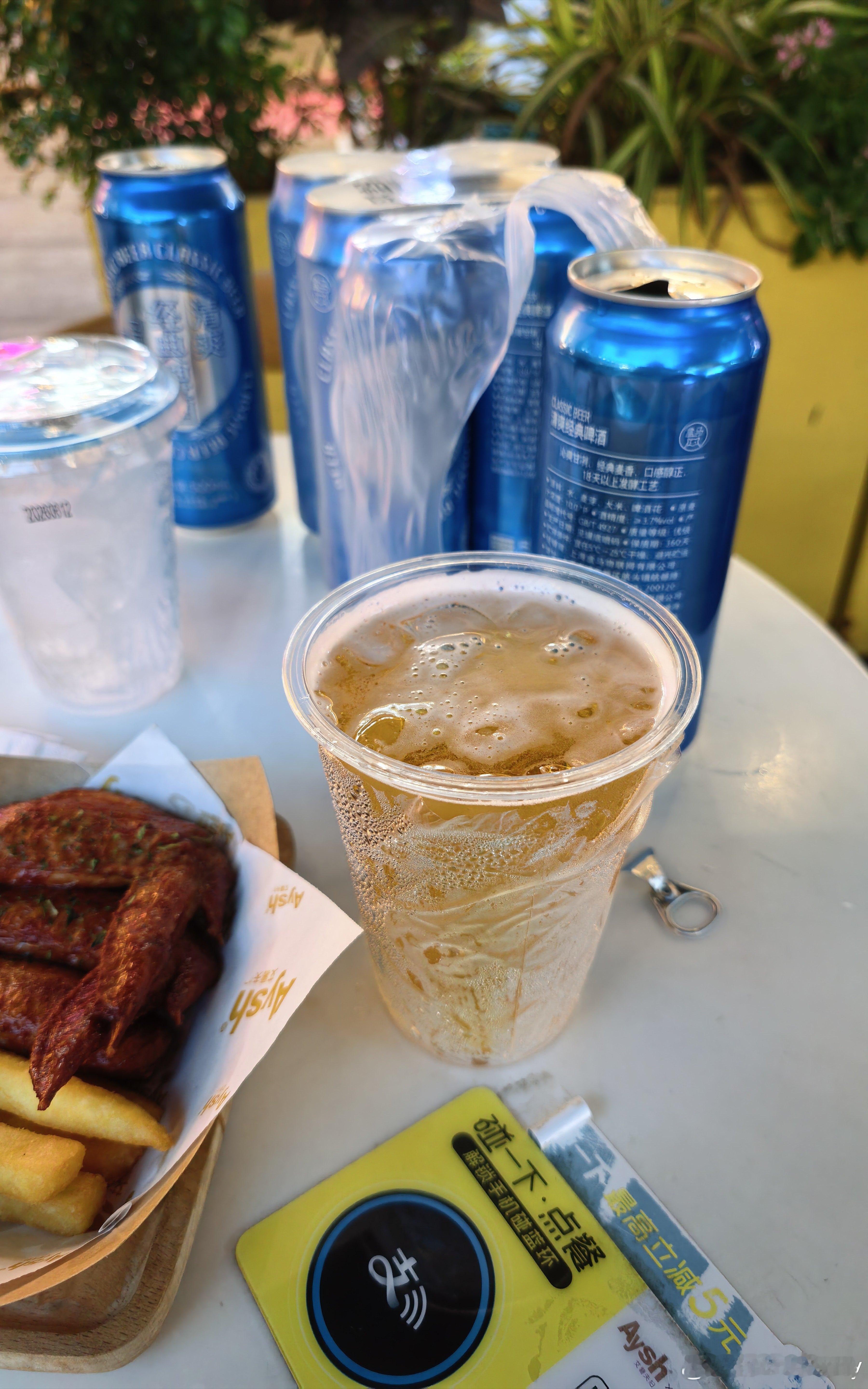 今天路边随便吃点喝点艾薯的鸡翅还是那么棒 深圳·红山六九七九商业中心