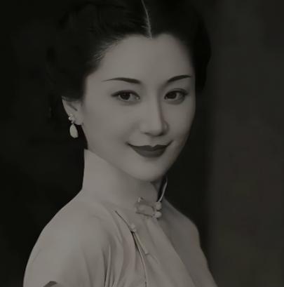 1948年，年轻漂亮的国军团长妻子陈愉照顾丈夫住院期间，惨被欺负，事后，院方劝她