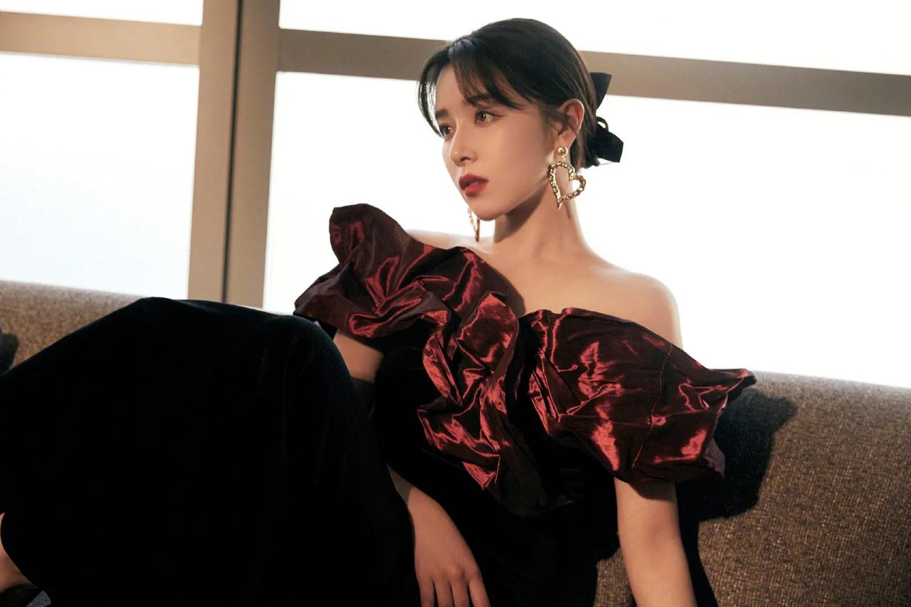 阚清子美图分享16乔欣明星系列 纪凌尘 纪凌尘抱宁静 阚清子 阚清子 阚清子出场