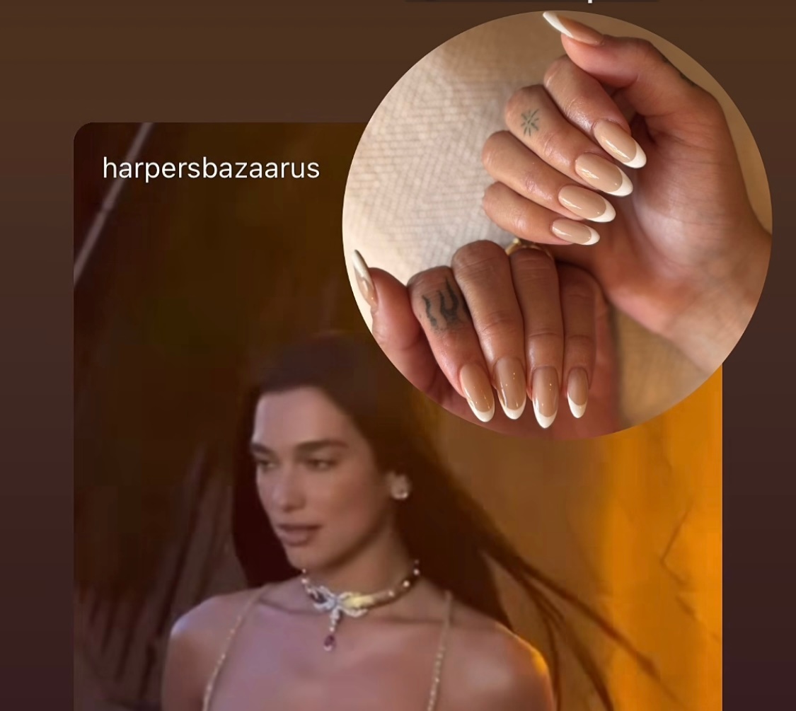 DuaLipa[超话]  最新美甲为裸色法式《法式别离》我们来了！！！ ​​​
