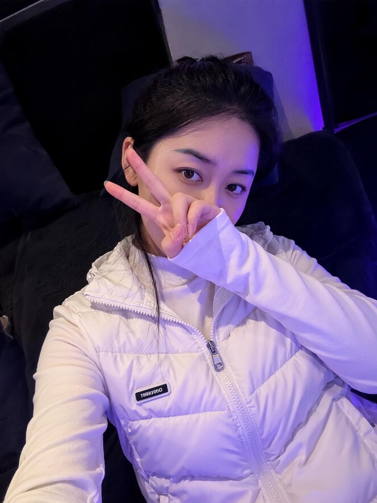 📸 ˎˊ˗比个 𝐘𝐞𝐞𝐞𝐞 ✌︎ ʺ̤三月的小美好，有你，有我，有我