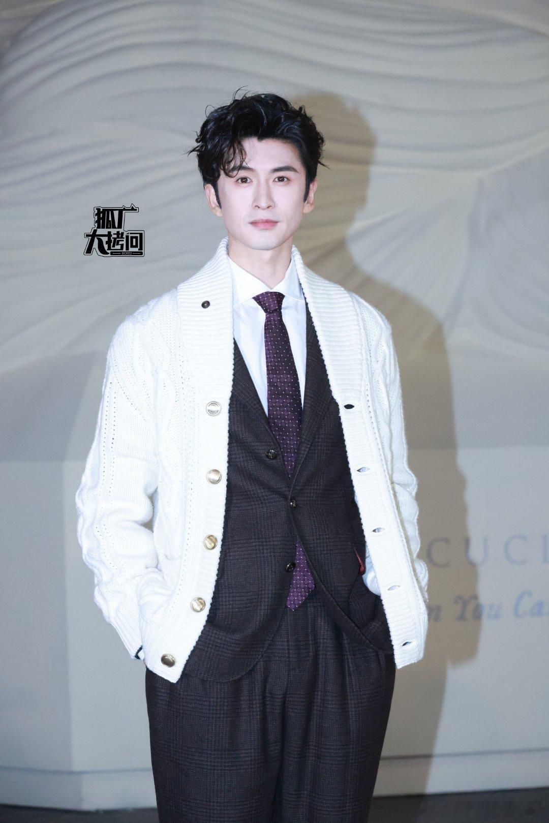 张云龙、张若昀、张康乐，今日线下活动的三位男明星，来看看状态