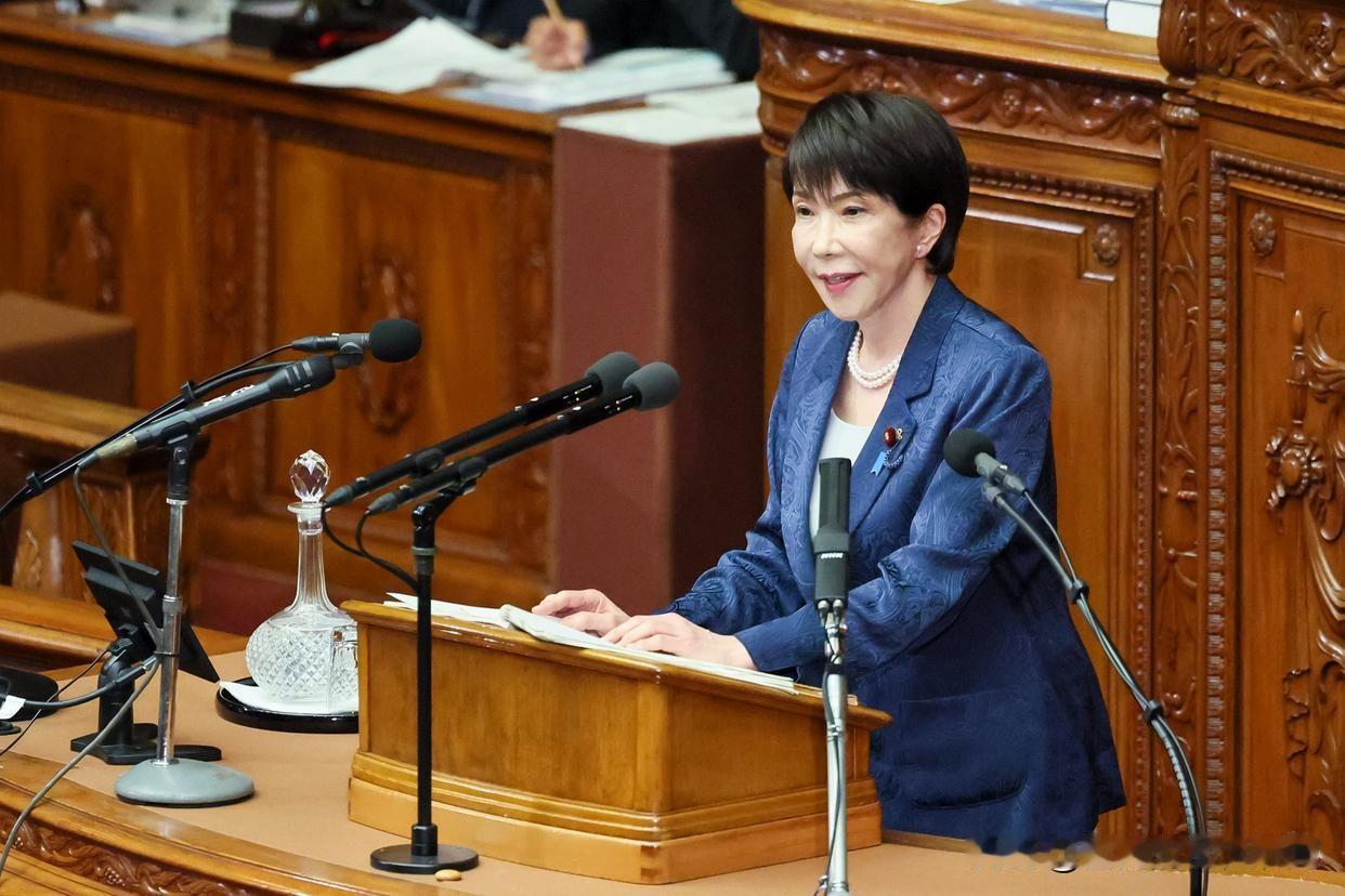 不要对高市早苗抱有幻想！


近期，日本前外相岩屋毅来华与中方外交部领导会谈，希