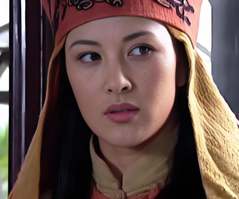 1855年9月，洪秀全刚洗完澡，洪宣娇便不声不响地进来了，天王看见她，热情地说: