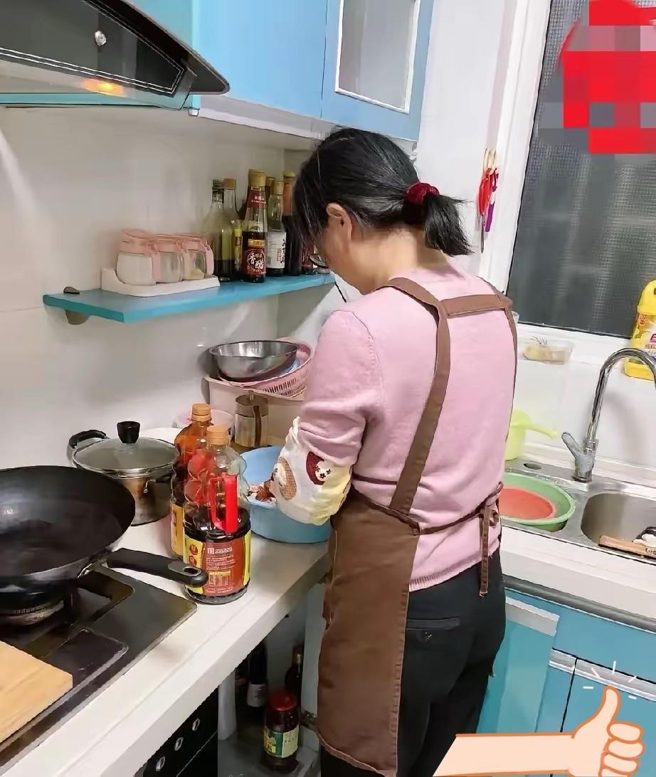 嫂子离婚后依旧对我很好