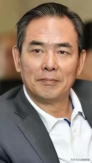 乒乓教父蔡振华2026年现状
蔡振华现年65岁，2023年10月正式卸任全国总工