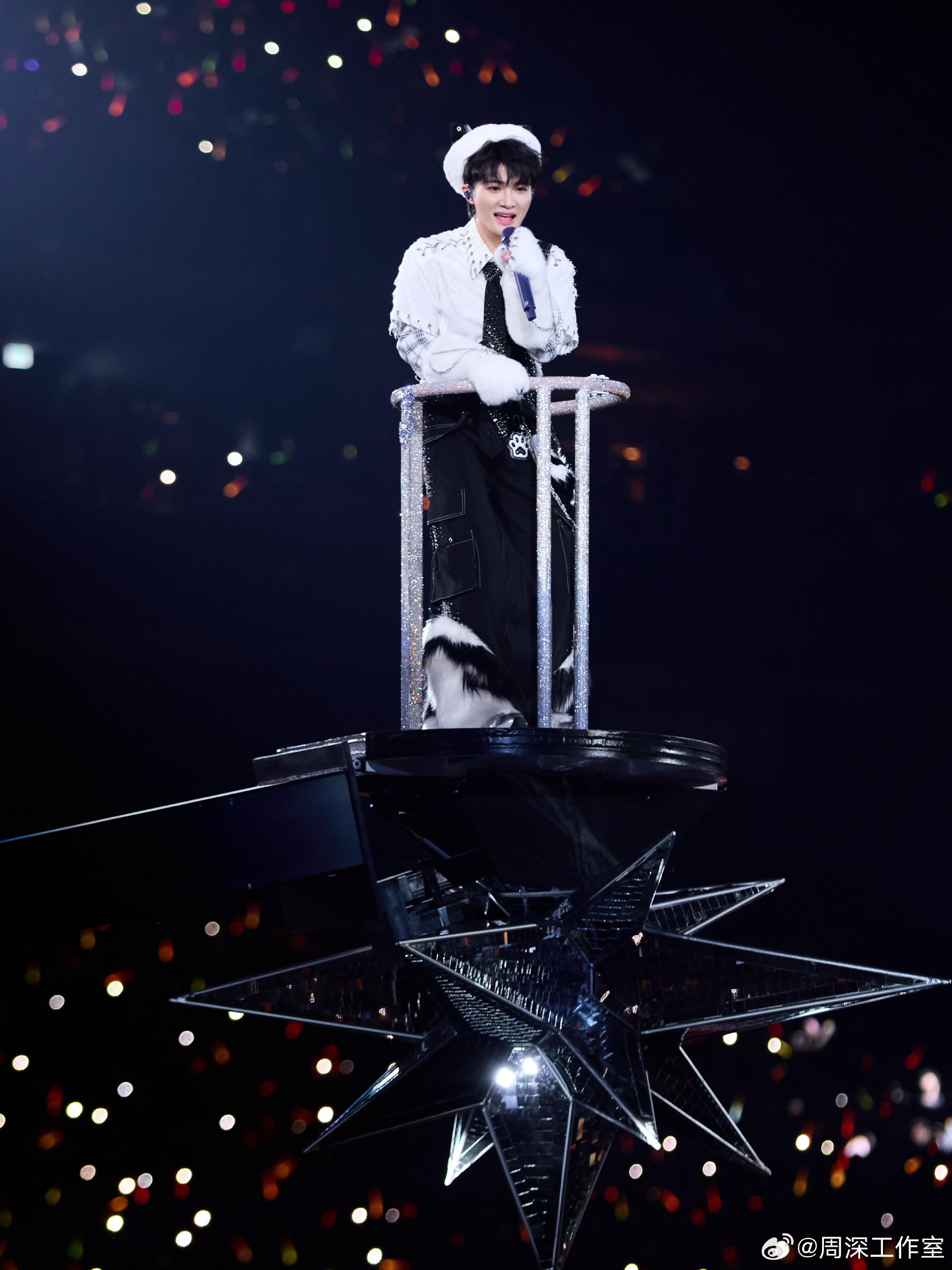 周深广州演唱会 周深大湾区结束大湾区开始 又到拼手速的时候了！周深广州演唱会官宣