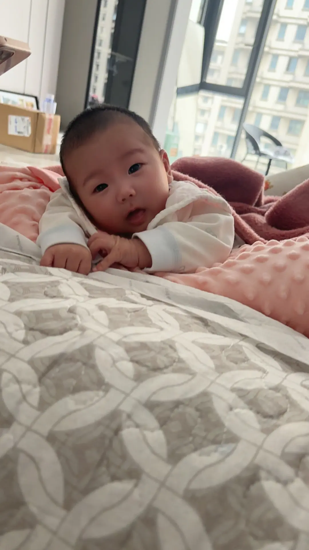 哈哈