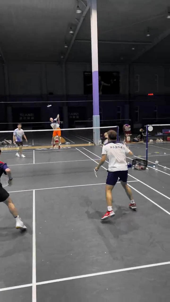 热血男双攻防，多拍对决纯享。
好球。