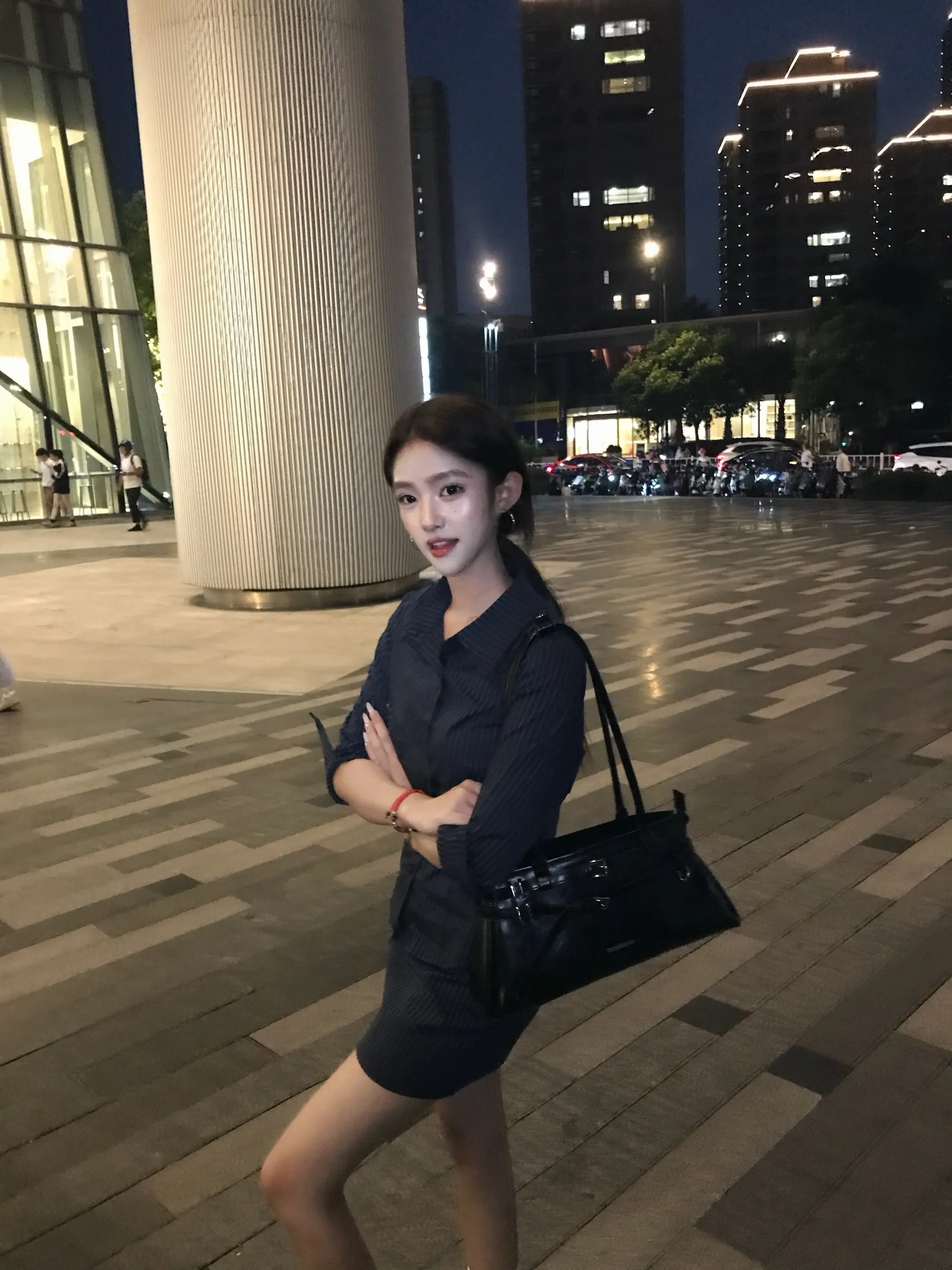 骂我之前也先提升一下美商吧 蠢货