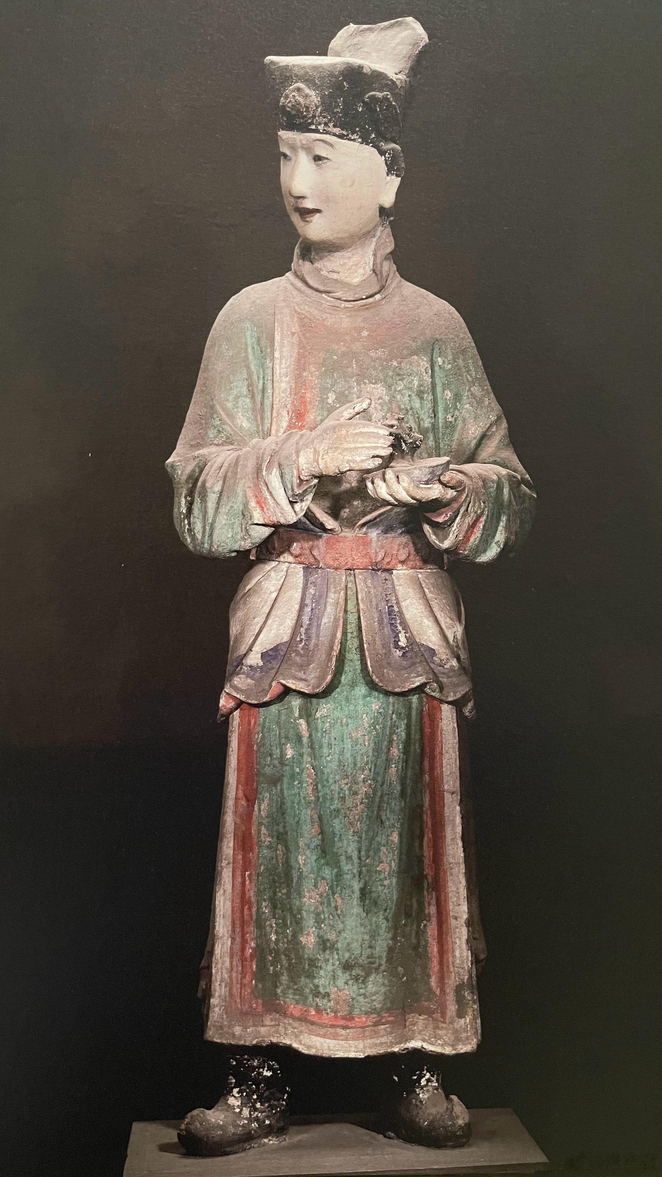 山西太原晋祠的宋代彩塑，拍自画册 ​​​