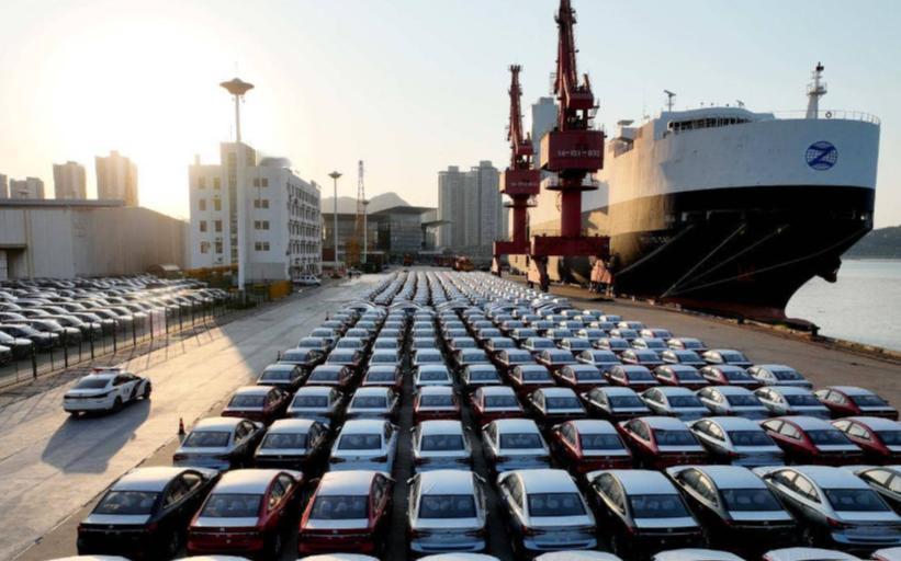 4 月最新出海数据炸了！一季度中国新能源汽车出口 90.8 万辆，同比暴涨 12