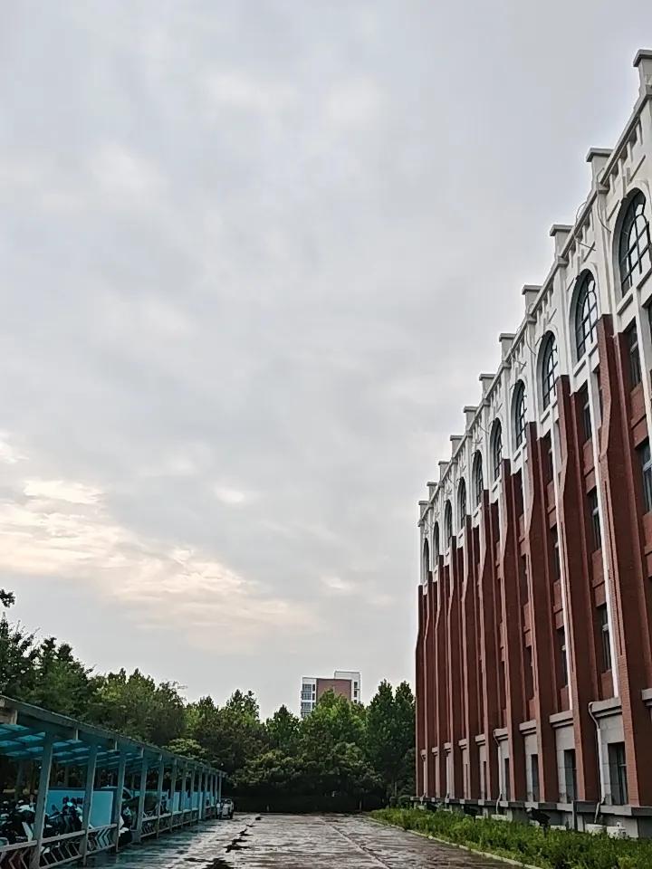 日子总要过了，你不可能不过天天吵着闹着，有什么意思呢？