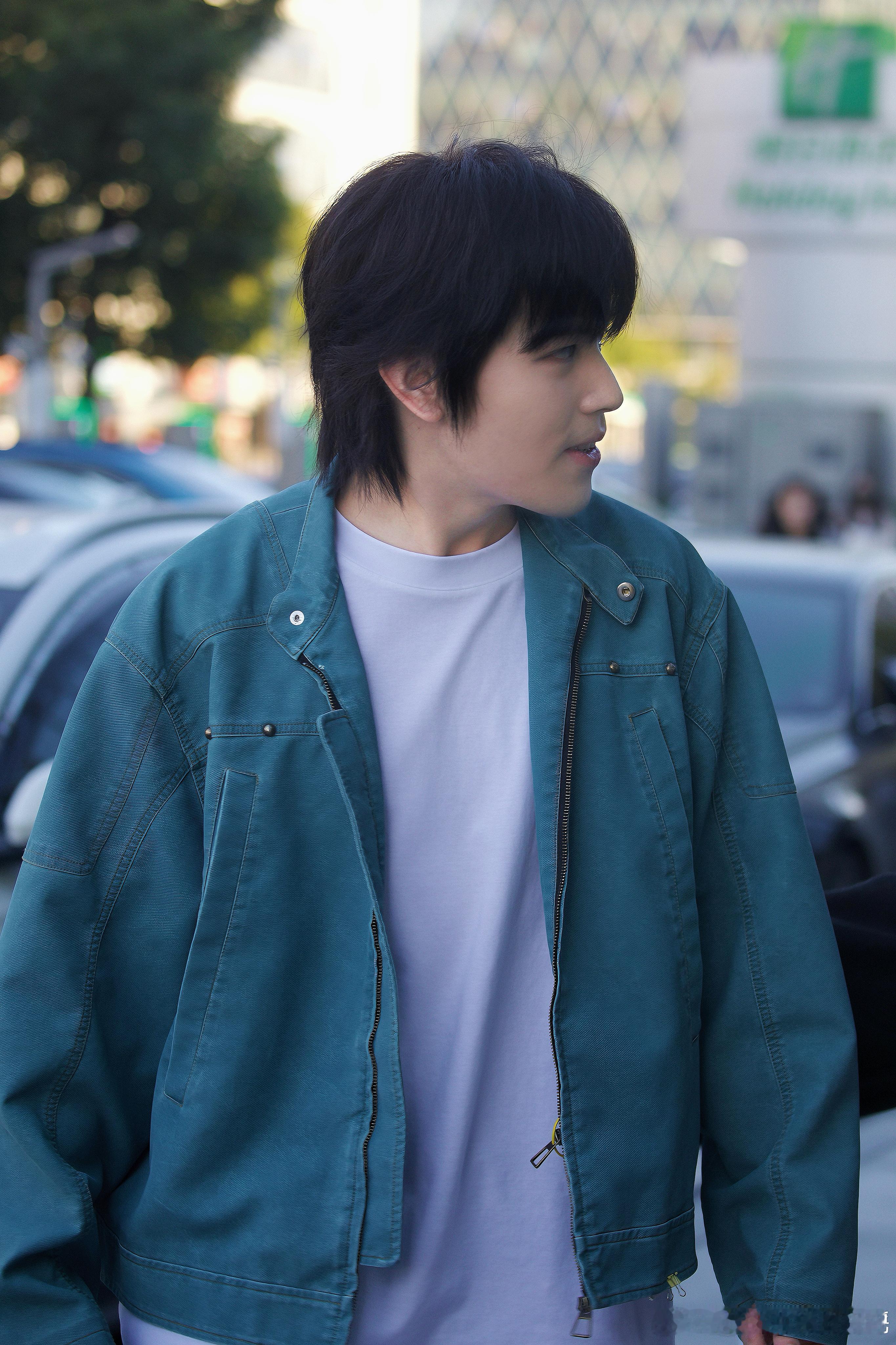 看他俩同框，心里确实软软的。 