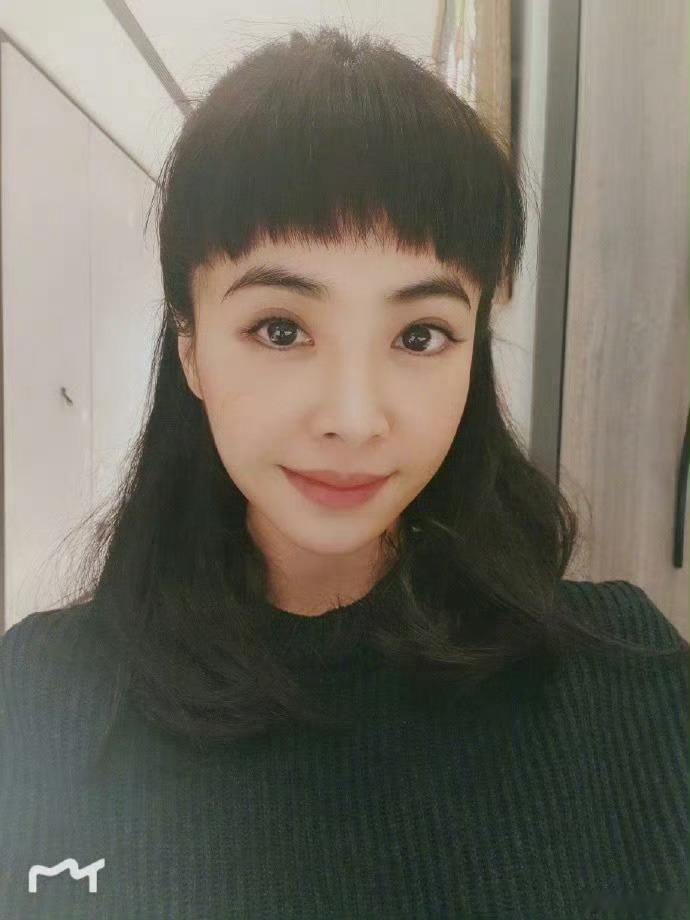 好无聊惹 