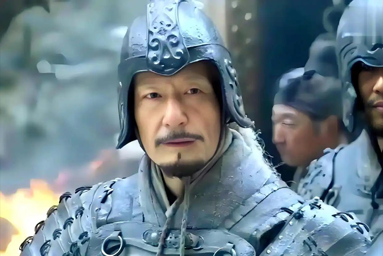 韩信手握三十万重兵，为何至死都不背叛刘邦？其实他早就看透了结局。

楚汉相争最胶