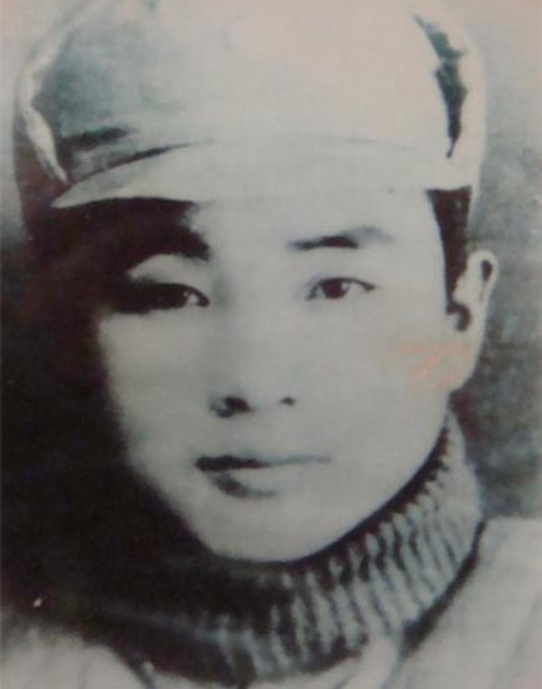 夏云超（1917—1942.11.24），原名夏元峋，山东荣成（今威海环翠区桥头