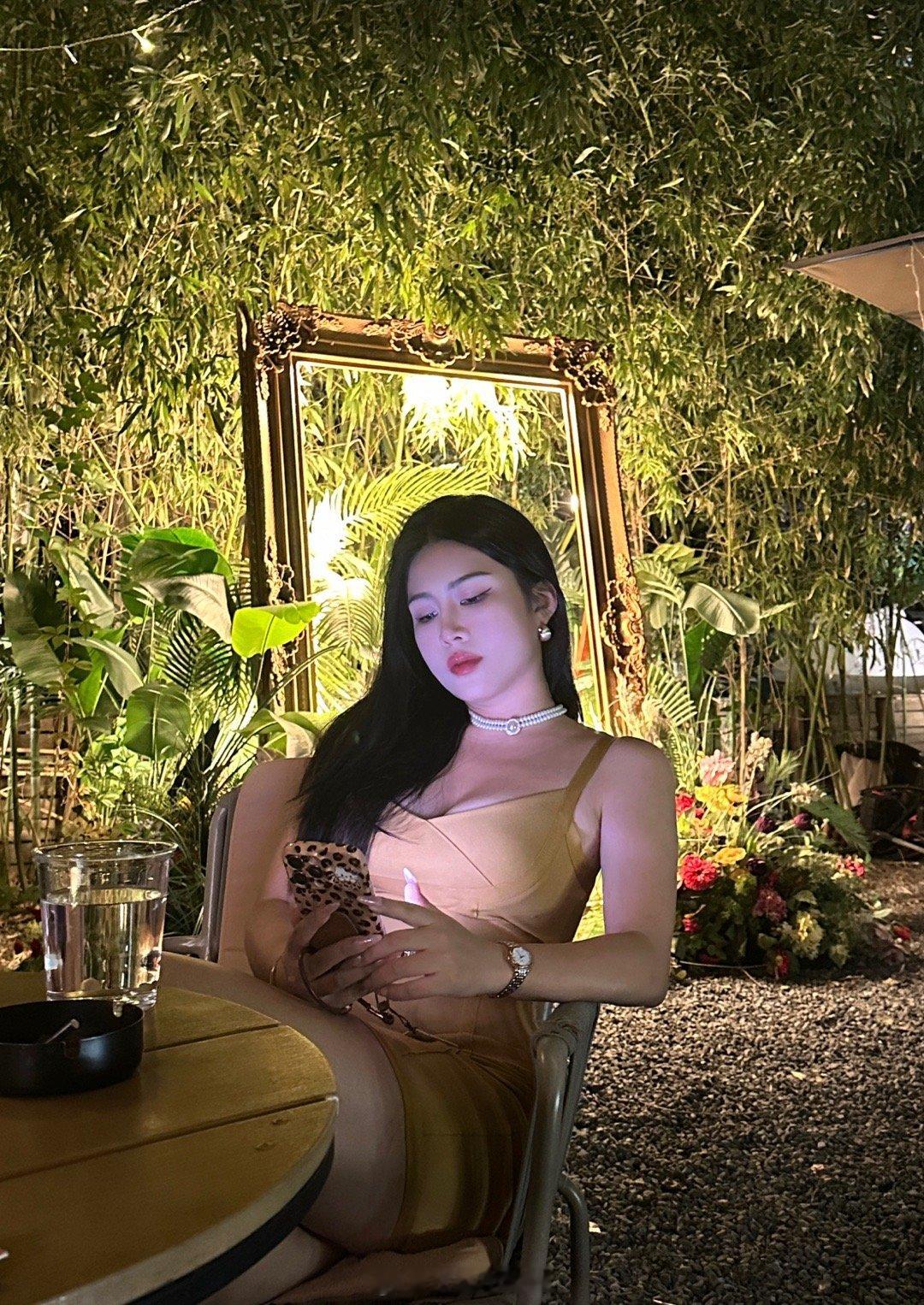 周末快乐 ​​​