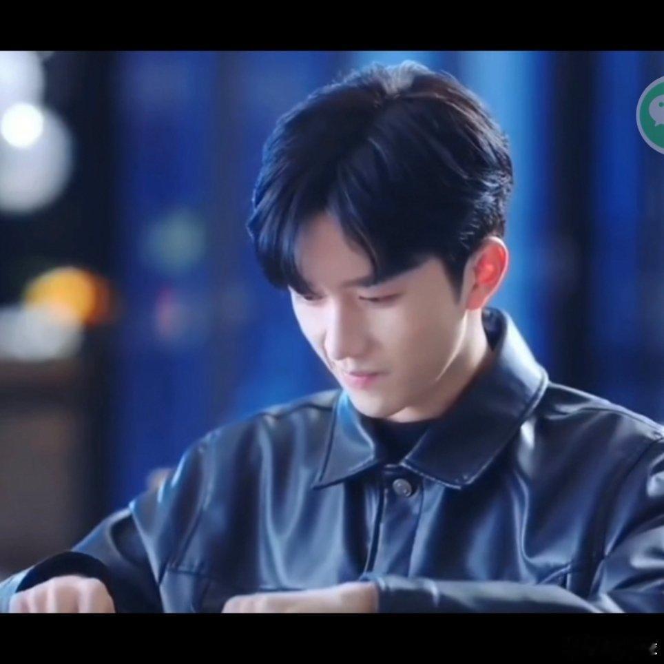 好喜欢黄星演这种变态，一种淡淡的邪恶感