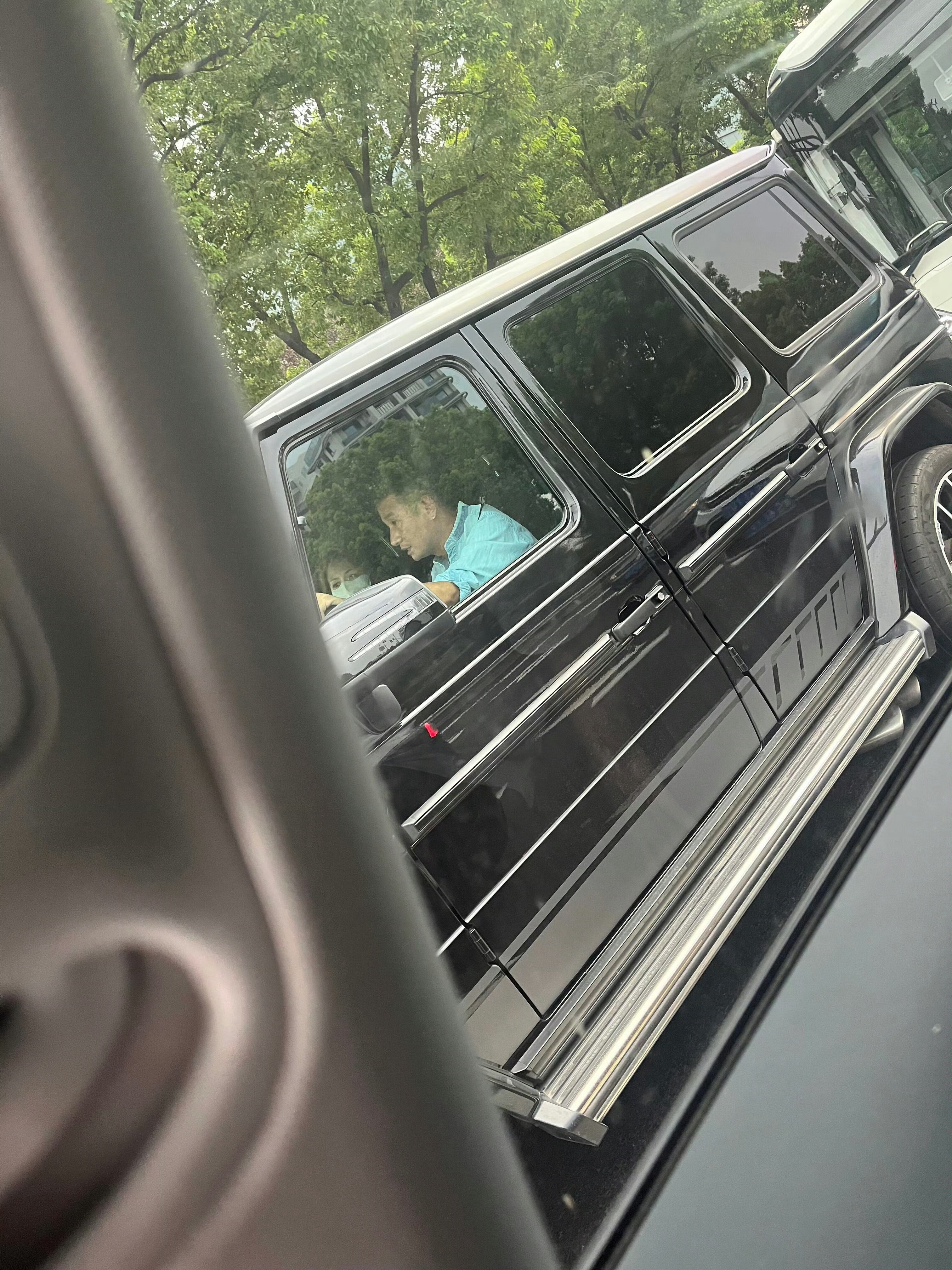 这是姚笛吗？文章副驾驶 ​​​