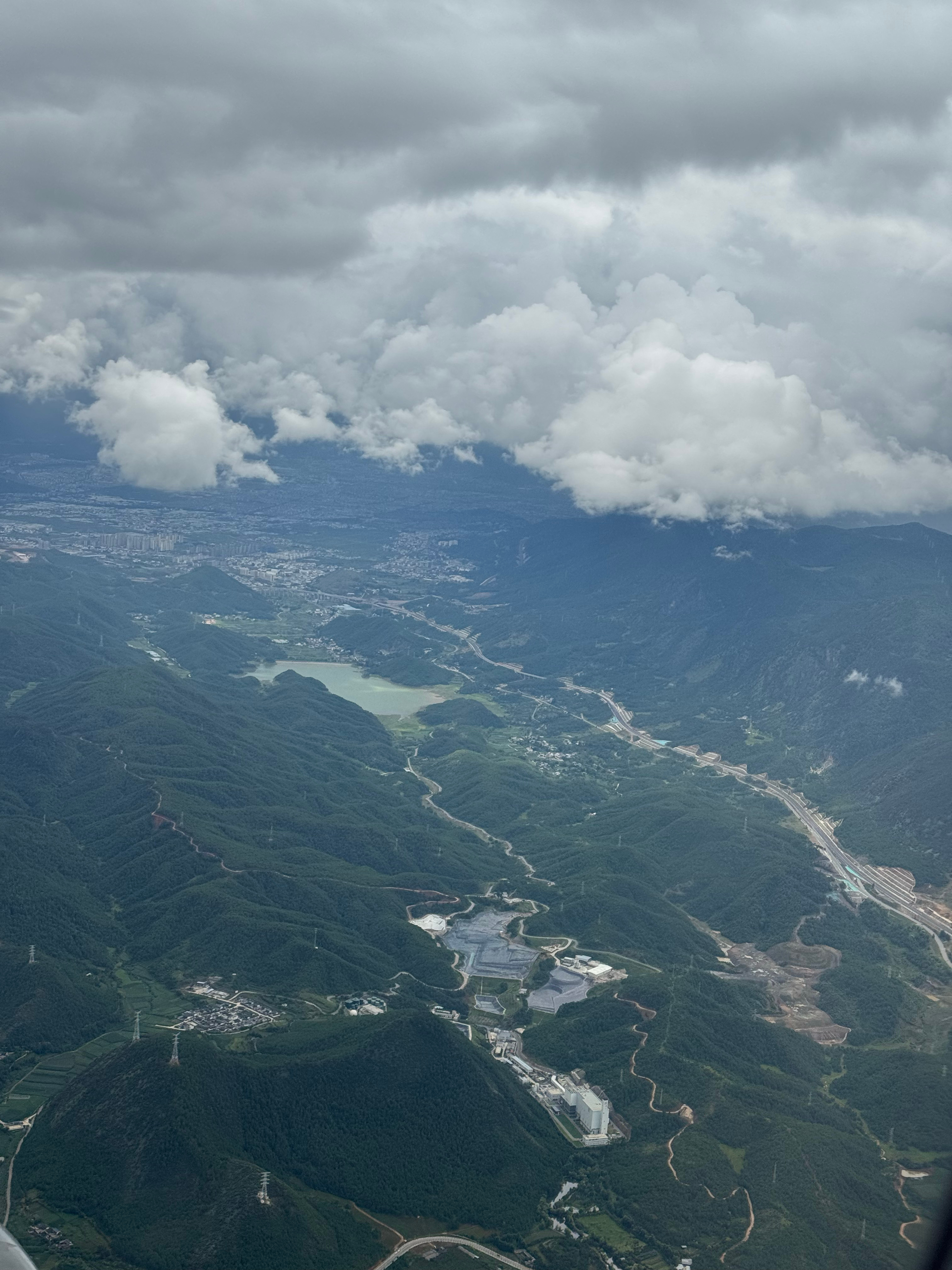 就这样看着美美的丽江落地给我下雨了 丽江·彩云之南